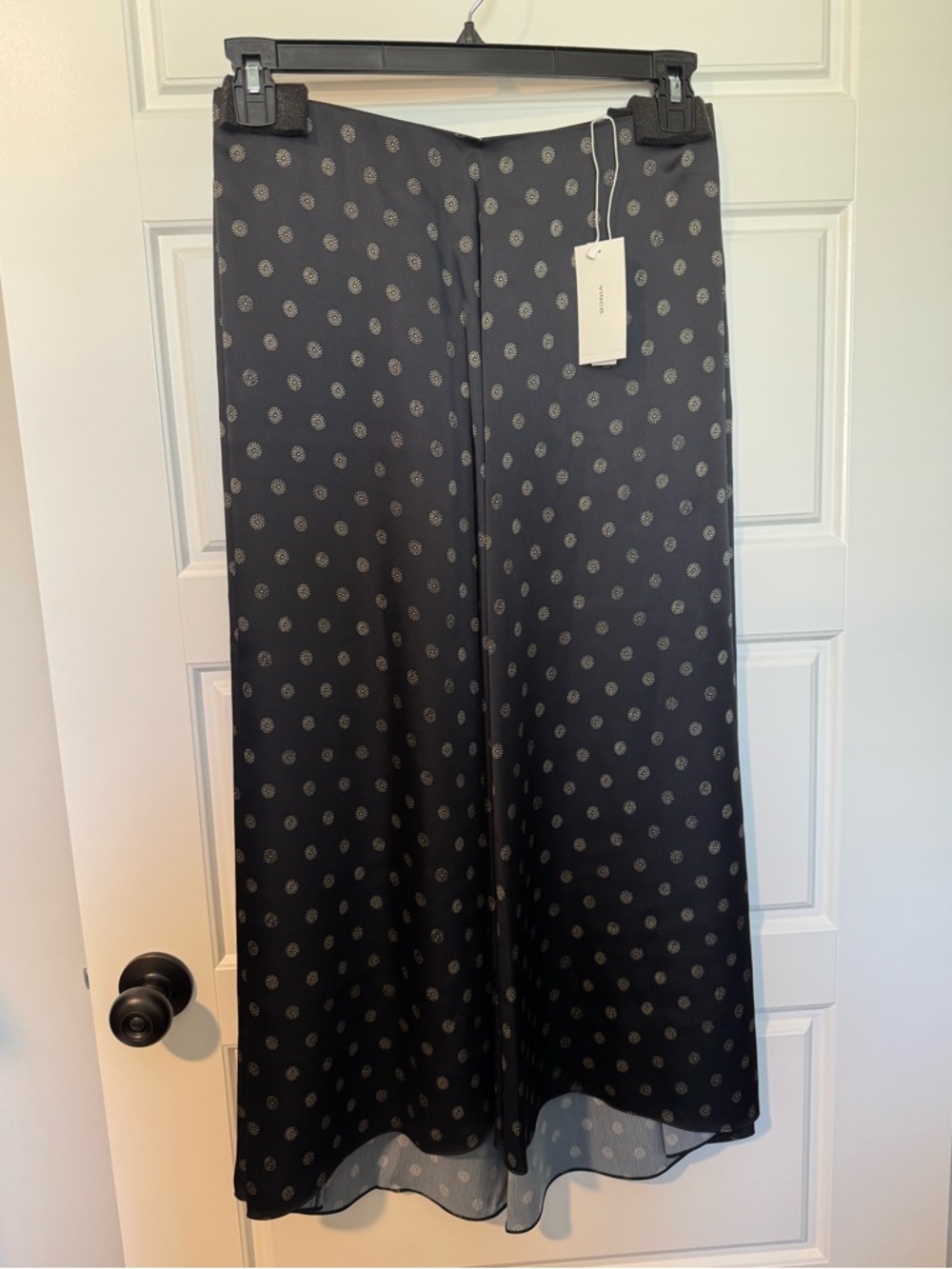 NWT Vince Sun Drop Draped Slip Skirt, Black Print, Size 20